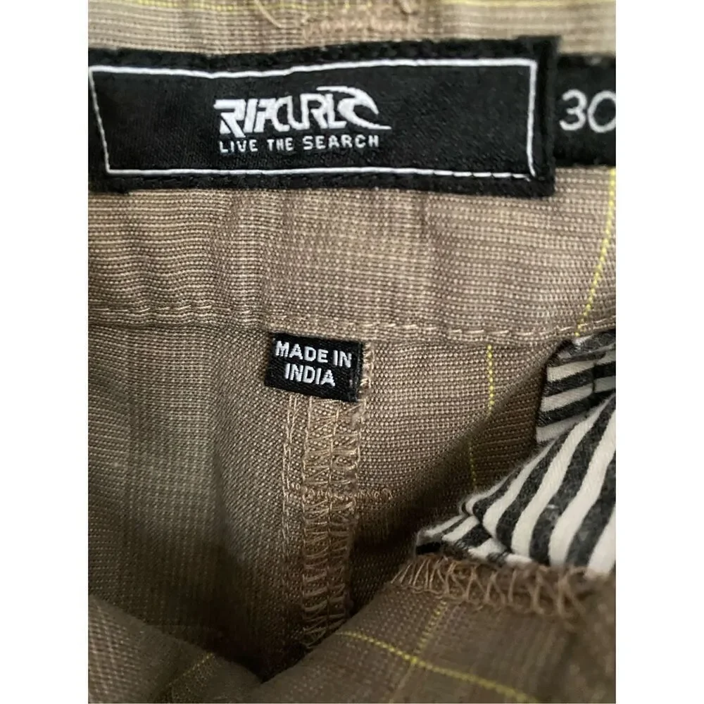 Rip curl men’s brown plaid, unhemmed edge, shorts, size 30